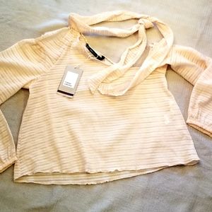Long sleeves top